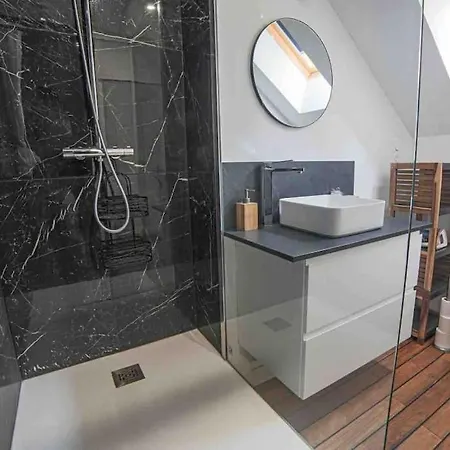 Hyper Centre De - Palais De Justice *