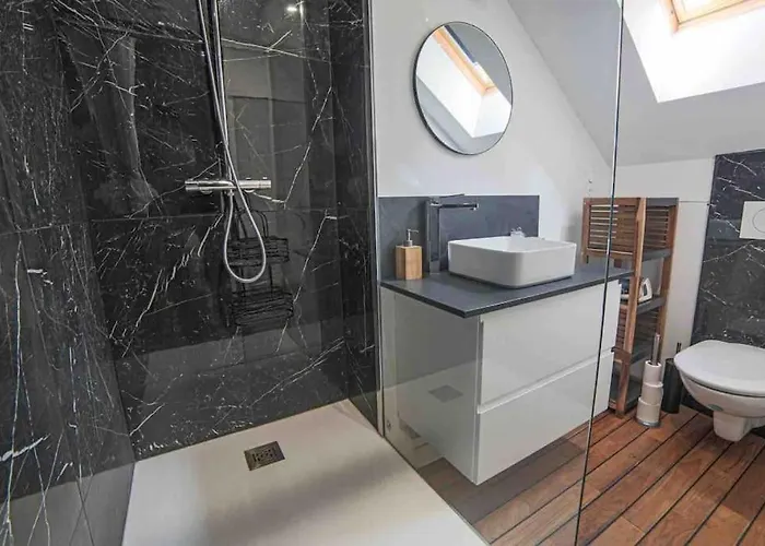 Hyper Centre De - Palais De Justice *